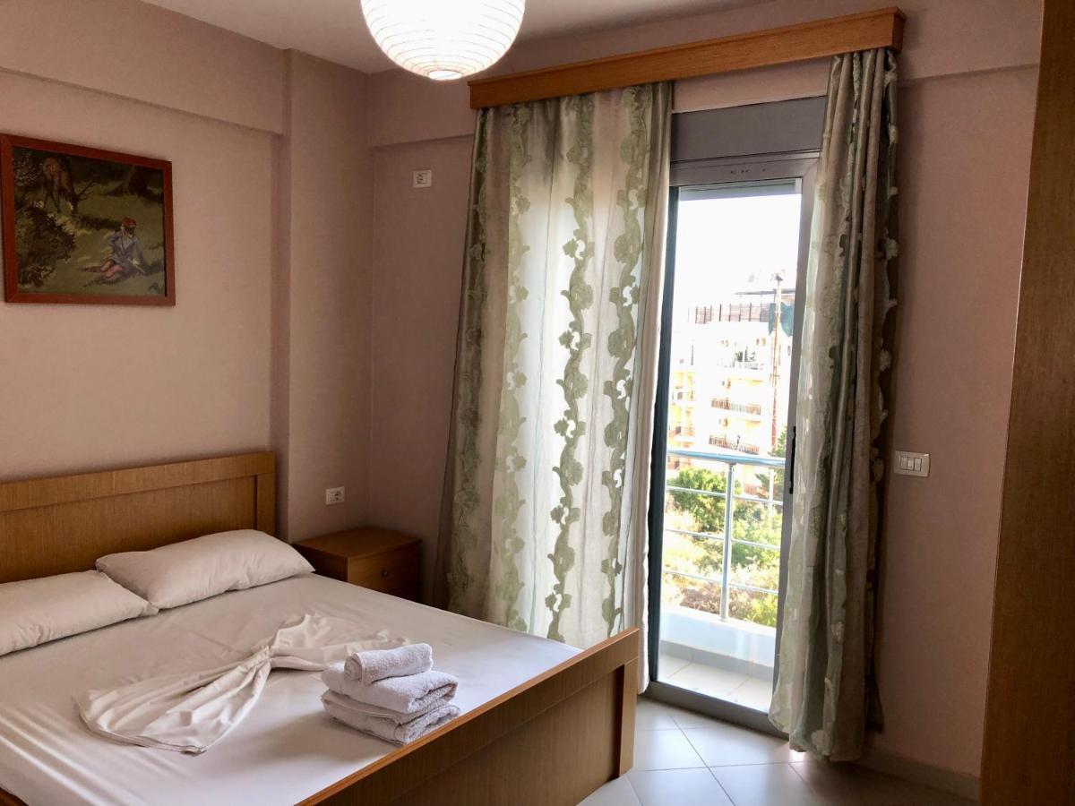 Lorenso Guest House Sarandë 외부 사진