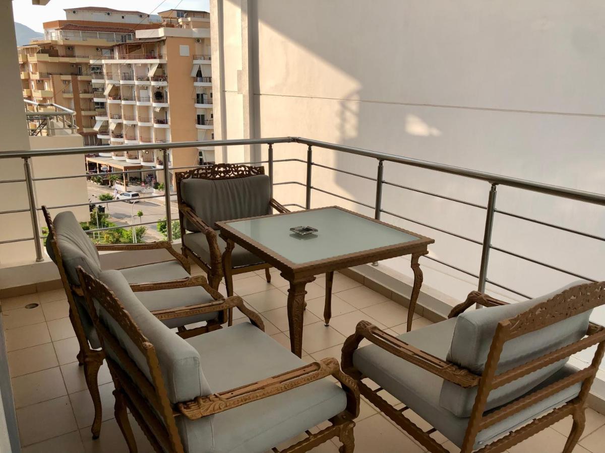 Lorenso Guest House Sarandë 외부 사진