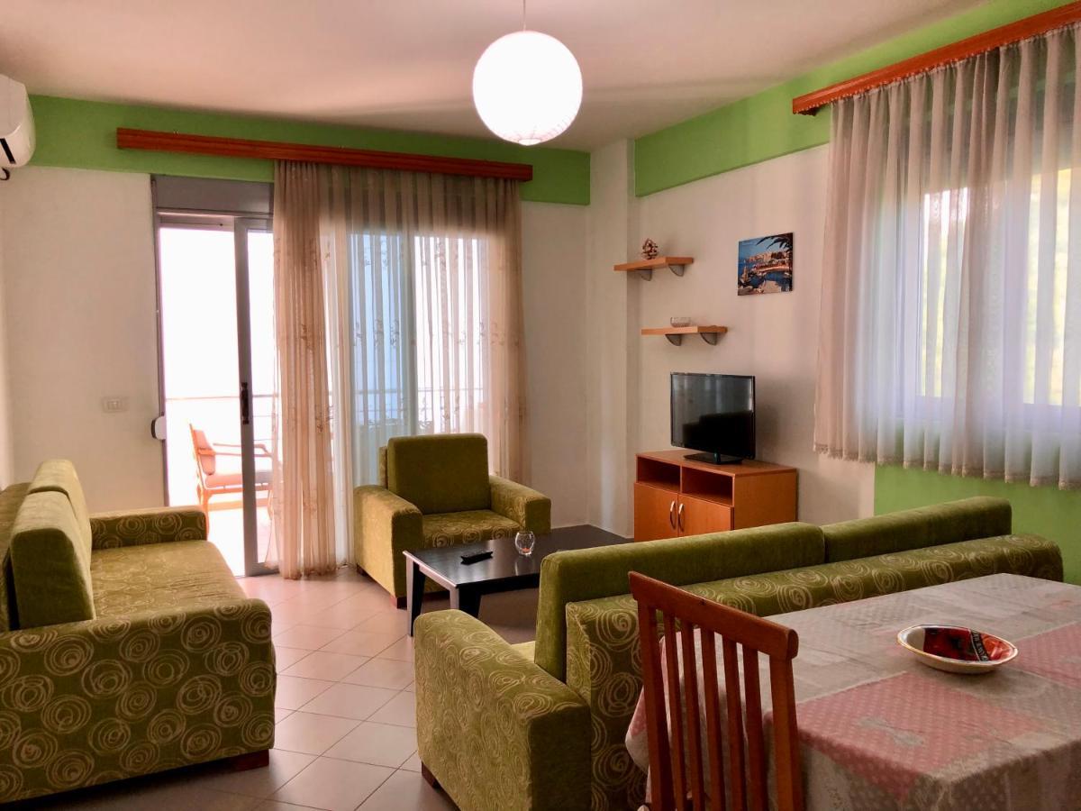 Lorenso Guest House Sarandë 외부 사진
