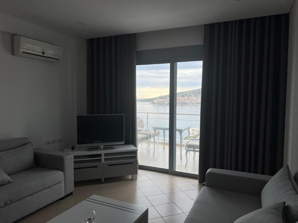 Lorenso Guest House Sarandë 외부 사진